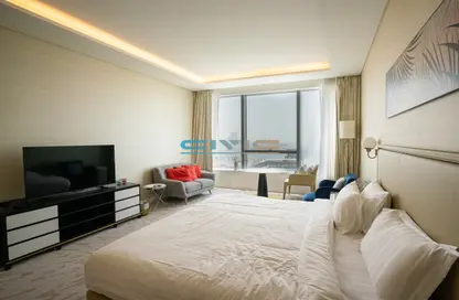 Apartment - Studio - 1 Bathroom for sale in The Palm Tower - Palm Jumeirah - Dubai