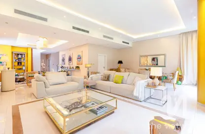 Villa - 5 Bedrooms - 6 Bathrooms for sale in The Field - DAMAC Hills - Dubai