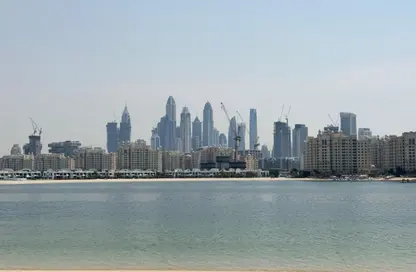Villa - 5 Bedrooms - 6 Bathrooms for sale in Garden Homes Frond A - Garden Homes - Palm Jumeirah - Dubai