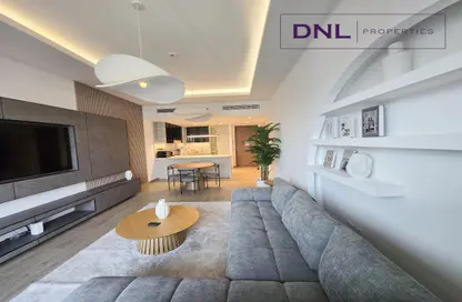 Apartment - 1 Bedroom - 1 Bathroom for sale in Central Park Building 1 - Central Park at City Walk - City Walk - Dubai