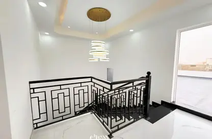 Villa - 5 Bedrooms - 7 Bathrooms for sale in Al Yasmeen 1 - Al Yasmeen - Ajman
