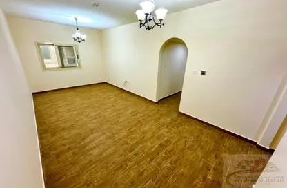 Apartment - 3 Bedrooms - 3 Bathrooms for rent in Muwaileh 29 Building - Muwaileh - Sharjah