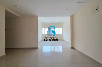 Apartment - 2 Bedrooms - 2 Bathrooms for rent in Street 20 - Al Nahda - Sharjah