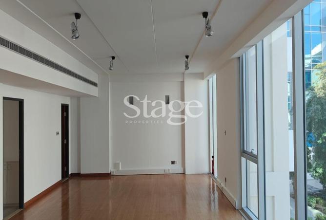 16012883 - Property Main Image