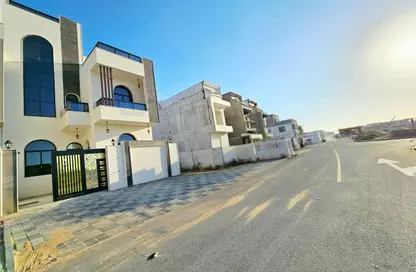 فيلا - 5 غرف نوم - 5 حمامات للبيع في الحليو 2 - الحليو - عجمان