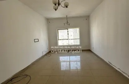 شقة - 6 غرف نوم - 2 حمامات للايجار في برج الخان - الخان لاجون - الخان - الشارقة