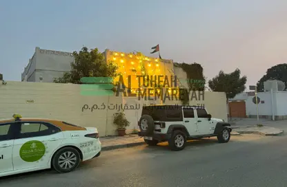 فيلا - 3 غرف نوم - 2 حمامات للبيع في الناصرية - الشرق - الشارقة