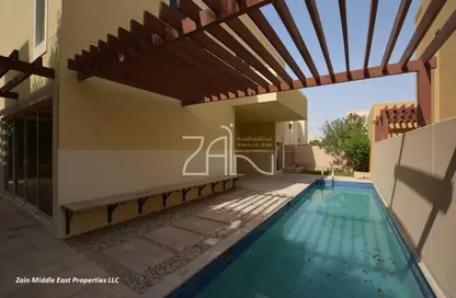 فيلا - 4 غرف نوم - 5 حمامات للبيع في مجتمع الثروانية - حدائق الراحة - أبوظبي