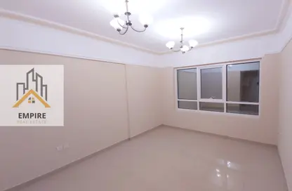 Apartment - 1 Bedroom - 2 Bathrooms for rent in Al Rund Tower - Al Khan Lagoon - Al Khan - Sharjah