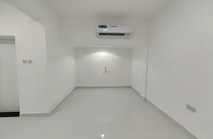 Apartment - Studio - 1 Bathroom for rent in Al Mutawaa - Al Ain