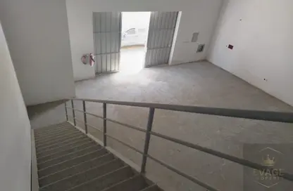 Warehouse - Studio - 1 Bathroom for rent in Al Jurf 1 - Al Jurf - Ajman Downtown - Ajman