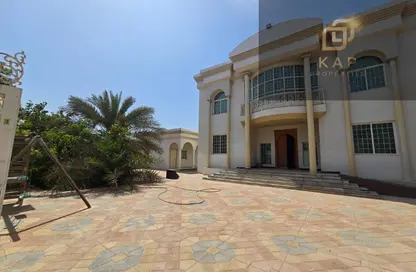 فيلا - 6 غرف نوم - 8 حمامات للايجار في الرفاع - رأس الخيمة