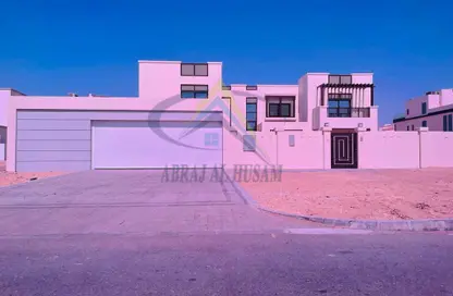 فيلا - 5 غرف نوم للايجار في مدينة الرياض - أبوظبي