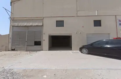 Warehouse - Studio - 1 Bathroom for rent in Ajman Industrial 1 - Ajman Industrial Area - Ajman