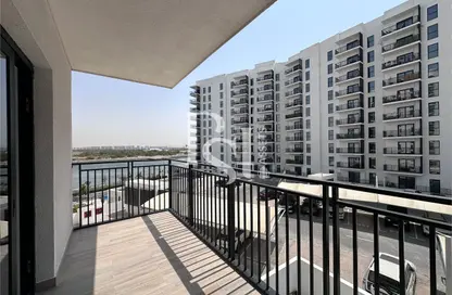 Apartment - Studio - 1 Bathroom for rent in Waters Edge - Yas Island - Abu Dhabi