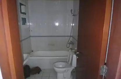 شقة - 2 غرف نوم - 3 حمامات للايجار في كورنيش الخان - الخان - الشارقة