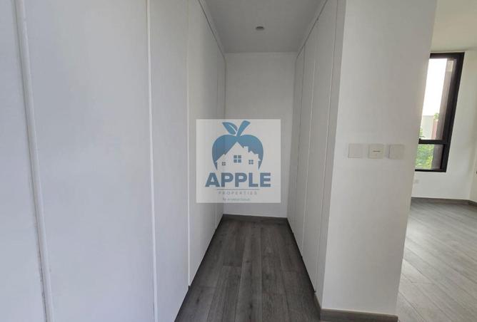 15727677 - Property Image 2