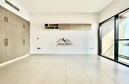 Apartment - Studio - 1 Bathroom for rent in Al Waleed Garden 2 - Al Waleed Garden - Al Jaddaf - Dubai