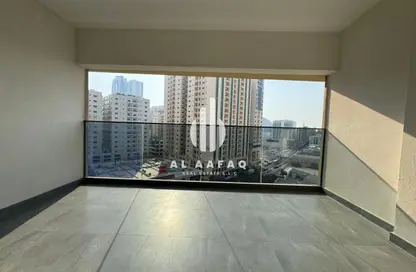 شقة - 4 غرف نوم - 5 حمامات للايجار في المجاز 3 - المجاز - الشارقة