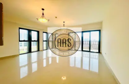 Apartment - 2 Bedrooms - 3 Bathrooms for rent in Corniche Deira - Deira - Dubai
