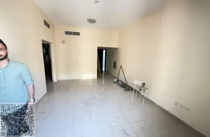 Apartment - 1 Bedroom - 1 Bathroom for rent in Oasis Tower 3 - Al Rashidiya 1 - Al Rashidiya - Ajman