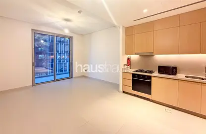 Apartment - 1 Bedroom - 2 Bathrooms for sale in Vida Dubai Mall Tower 2 - Vida Residences Dubai Mall - Downtown Dubai - Dubai