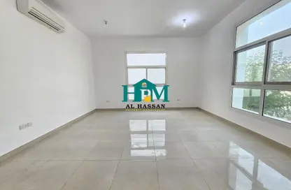 شقة - 2 غرف نوم - 2 حمامات للايجار في مدينة الرياض - أبوظبي