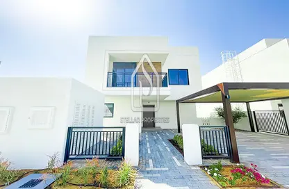 Outdoor House image for: Villa - 4 Bedrooms - 5 Bathrooms for sale in Noya - Yas Island - Abu Dhabi, Image 1
