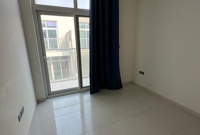 16011042 - صورة العقار 3