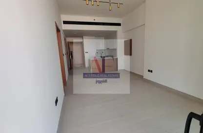 Apartment - 1 Bedroom - 2 Bathrooms for rent in Binghatti House - Jumeirah Village Circle - Dubai