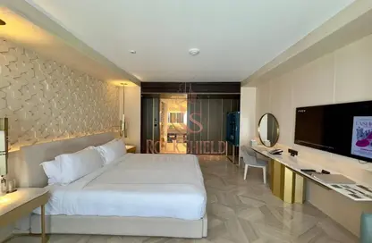 Apartment - Studio - 1 Bathroom for sale in FIVE Palm Jumeirah - Palm Jumeirah - Dubai