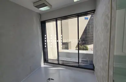 مكتب - استوديو للايجار في بناية شارع البنك - منخول - بر دبي - دبي