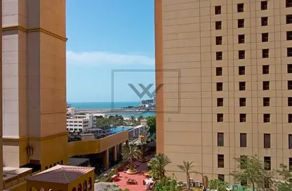 شقة - غرفة نوم - 2 حمامات للايجار في أمواج 4 - أمواج - مساكن شاطئ الجميرا - دبي