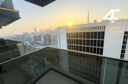 شقة - غرفة نوم - 2 حمامات للايجار في برج النبلاء - الخليج التجاري - دبي