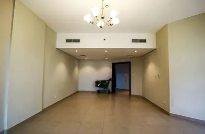 شقة - 2 غرف نوم - 3 حمامات للايجار في هور العنز - ديرة - دبي
