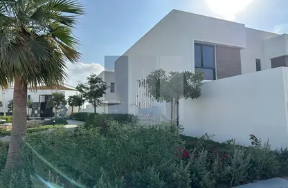 Villa - 3 Bedrooms - 4 Bathrooms for rent in Noya Viva - Noya - Yas Island - Abu Dhabi