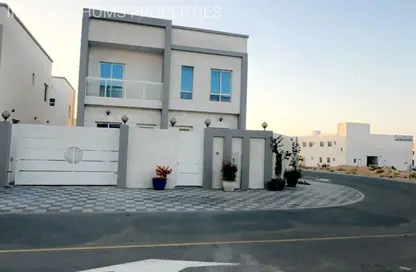فيلا - 4 غرف نوم - 6 حمامات للايجار في الزاهية جاردنز - الزاهية - عجمان