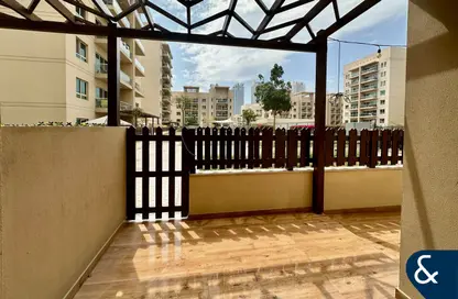 شقة - غرفة نوم - 1 حمام للايجار في الغزلان  3 - الغزلان - جرينز - دبي