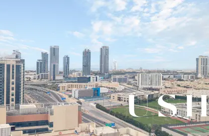Office Space - Studio for rent in I Rise Tower - Barsha Heights (Tecom) - Dubai