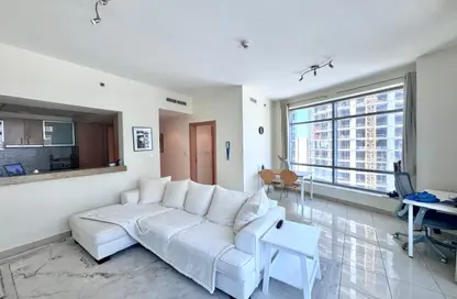 Apartment - 1 Bedroom - 2 Bathrooms for rent in Blakely Tower - Park Island - Dubai Marina - Dubai