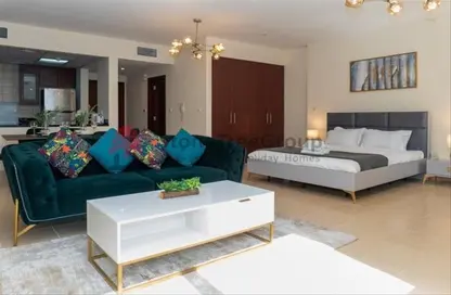 Room / Bedroom image for: Apartment - 1 Bathroom for rent in Murjan 2 - Murjan - Jumeirah Beach Residence - Dubai, Image 1