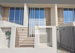Outdoor House image for: Townhouse - 1 bedroom - 2 bathrooms for rent in Rukan 3 - Rukan - Dubai, Image 1