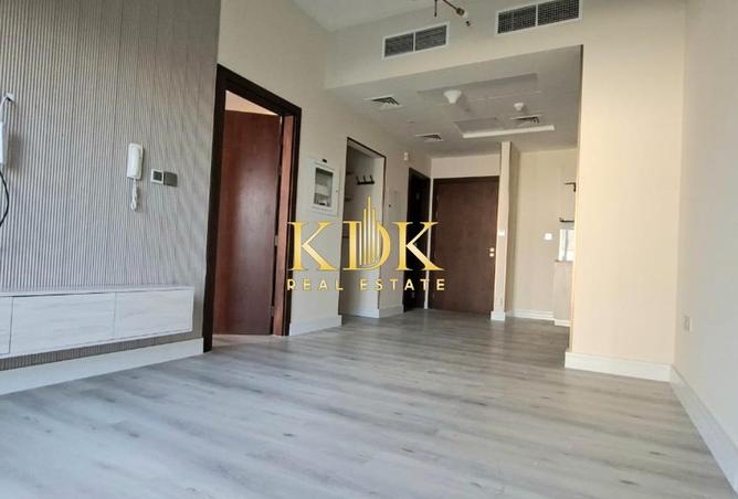 16000845 - Property Image 2