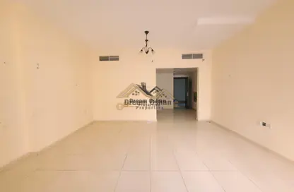 Apartment - 1 Bedroom - 2 Bathrooms for rent in Muwaileh Commercial - Sharjah