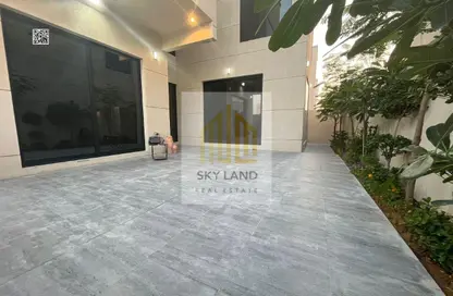 Villa - 5 Bedrooms - 7 Bathrooms for sale in Ajman Hills - Al Alia - Ajman