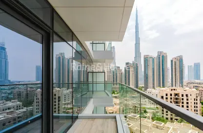 Apartment - 3 Bedrooms - 4 Bathrooms for sale in Imperial Avenue - Downtown Dubai - Dubai