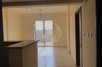 Apartment - 1 Bedroom - 2 Bathrooms for rent in IC1 EMR 09 - Emirates Cluster - International City - Dubai