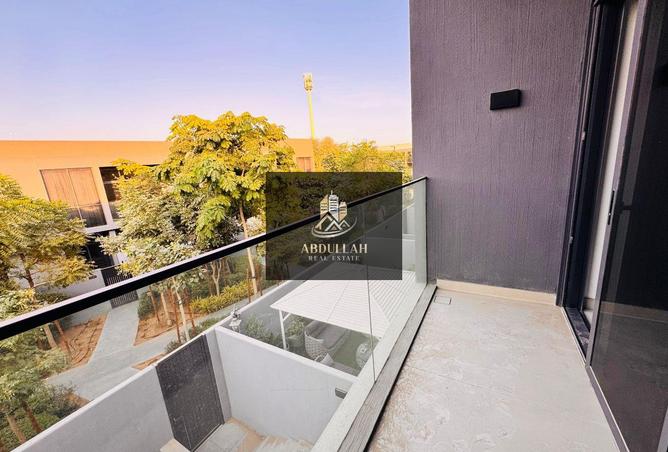 15813917 - صورة العقار 2