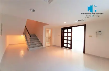 Apartment - 3 Bedrooms - 3 Bathrooms for rent in Wave tower - Corniche Road - Abu Dhabi