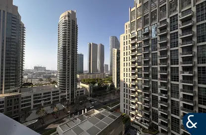 Apartment - 1 Bedroom - 2 Bathrooms for sale in Standpoint Tower 1 - Standpoint Towers - Downtown Dubai - Dubai